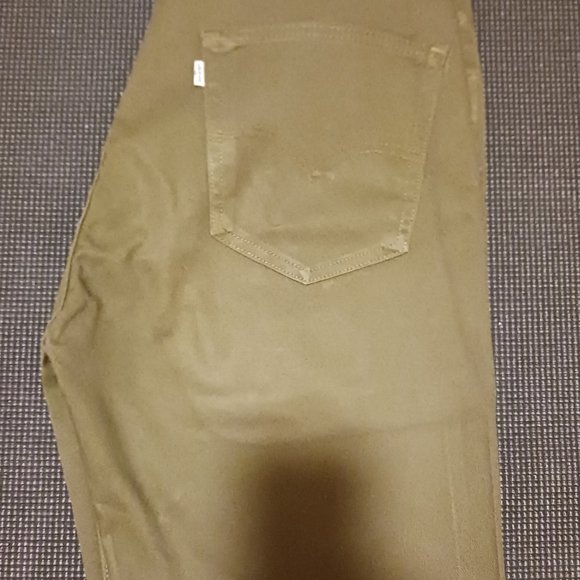 Levi's Strauss Signature Men's 505 Regular Fit Army Green Shorts Size 36 - Picture 3 of 5